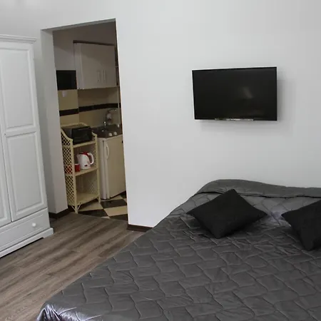 Center Star Apartment